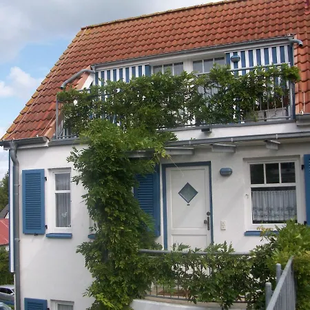 Апартаменты Appartementhaus Boddenblick 